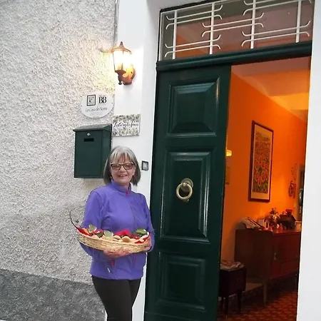 Oda ve Kahvaltı La Casa Dei Nonni *